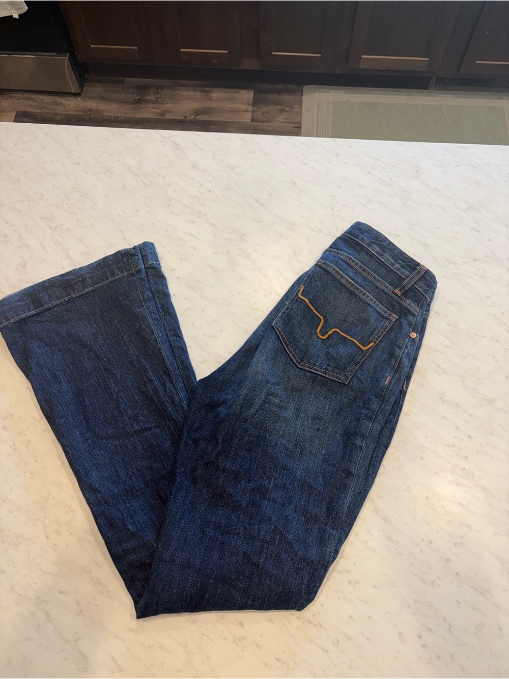 Kimes Ranch Women's Jeans Jennifer 10/36 tall dark great condition